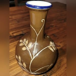 VICTORIA HAGAN bud vase